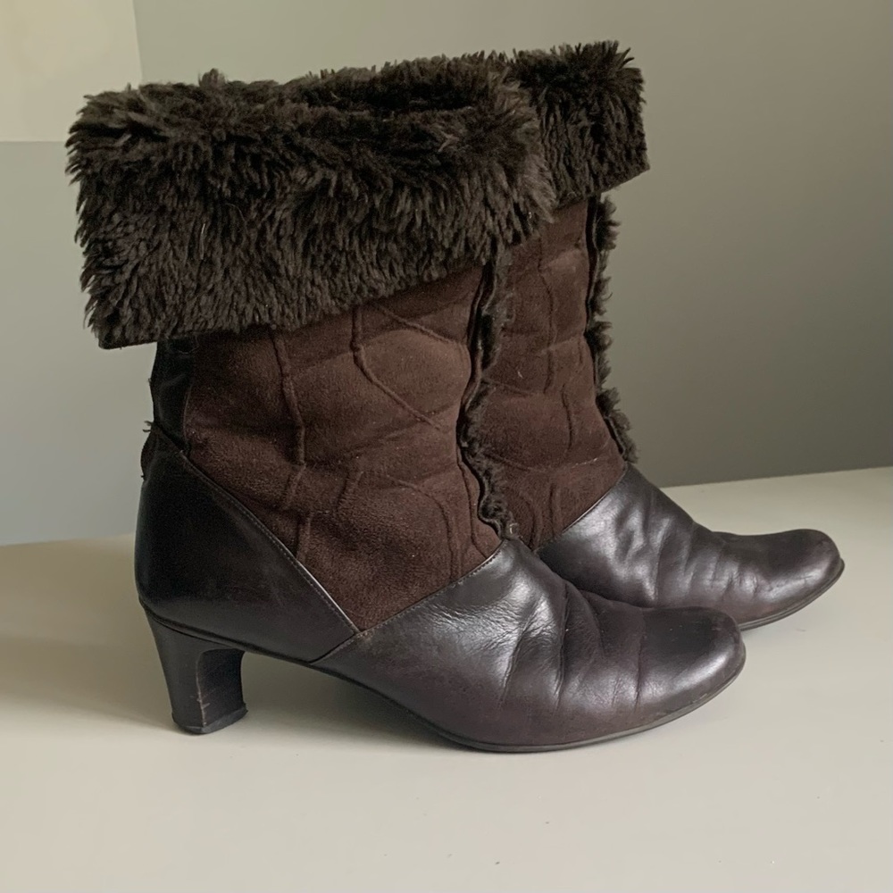 Santana Canada Women’s Chocolate Brown Leather Winter Dress Boots w Heels Sz 9
